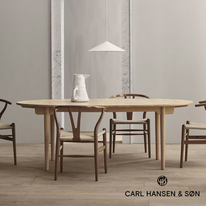 Carl Hansen & Søn – CH338 Esstisch