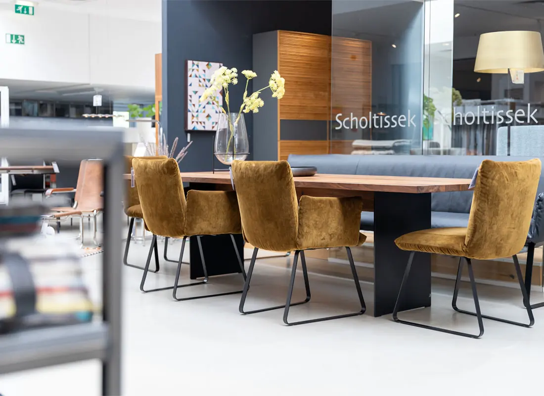 Drifte Wohnform Möbel von COR, Rolf Benz, Vitra Drifte Wohnform Möbel von COR, Rolf Benz, Vitra