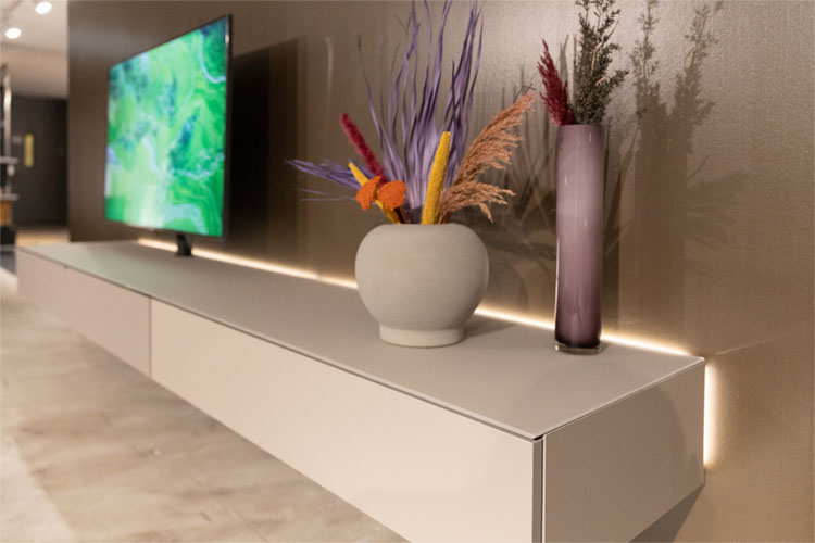 Spectral Audio Möbel – Smart Furniture